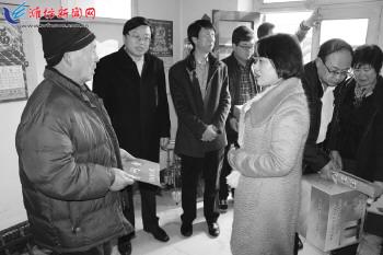 推动人口管理方面的问题_世界人口问题素材图(3)